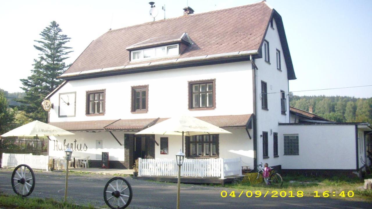 Pension Hubertus Aš 外观 照片